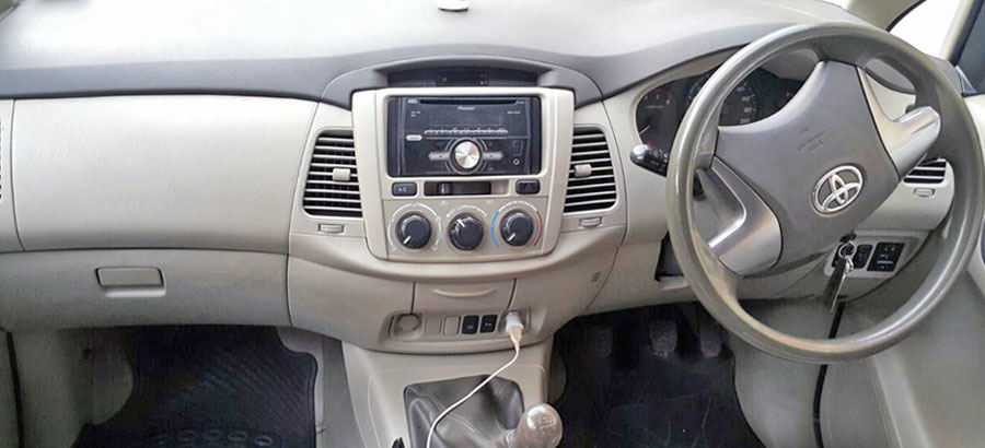 Toyota-innova